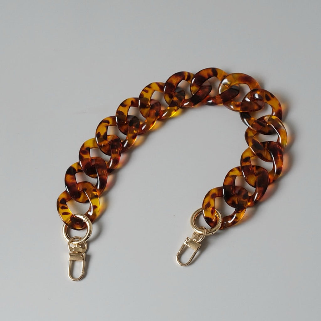 Amber Autumn Acrylic Chain – 18" Handle & Decor